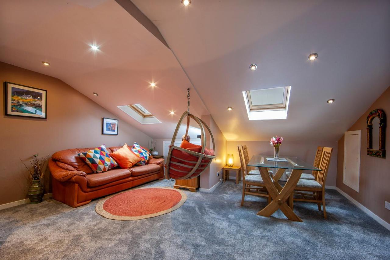 Premium 2Nd Floor 2 Bed Apt Sleeps 4 Adults In Oban Town Dış mekan fotoğraf