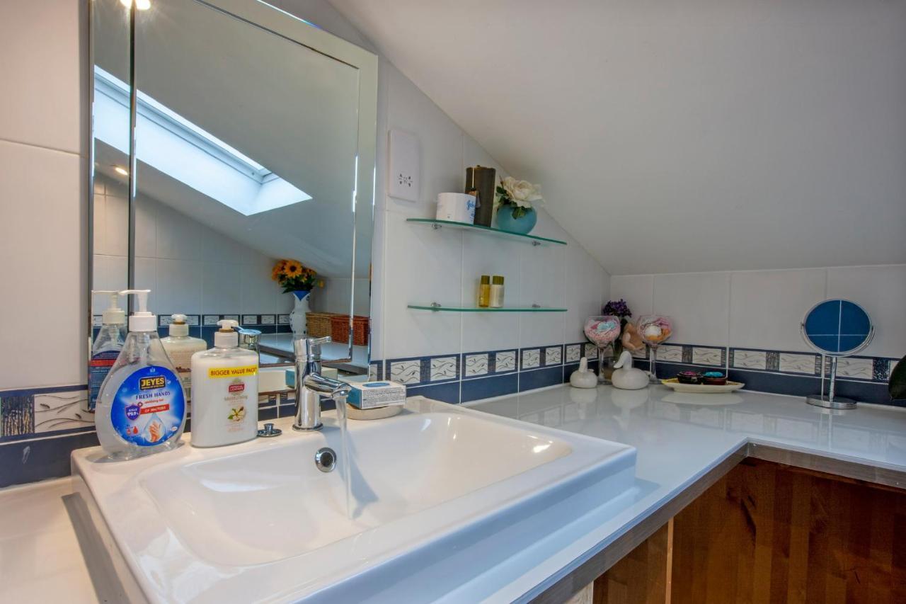 Premium 2Nd Floor 2 Bed Apt Sleeps 4 Adults In Oban Town Dış mekan fotoğraf